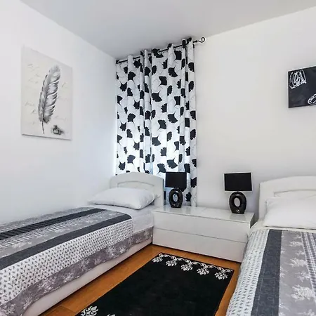 Apartamento Petra Hills